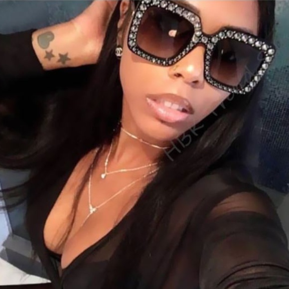 LAST 1! Black Oversized Rhinestone Sunglasses - Picture 2 of 7